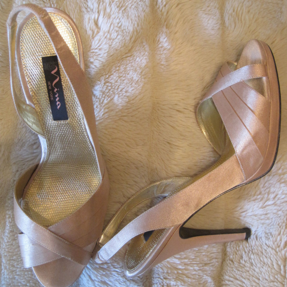NINA ELIZANA GOLD SATIN PEEP TOE PLATFORM HEELS